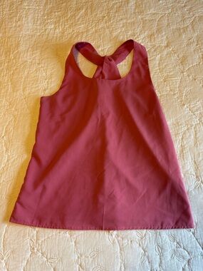 Women's Twist-Back Tank Top in Berry
